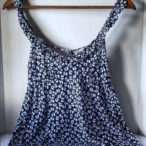 Zoey blue and white floral Cami Tank Top XS 5 FOR $25 💵 💲 - Picture 2 of 10